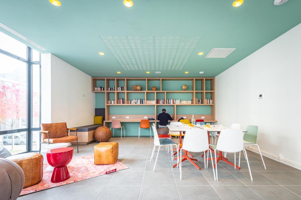 Hostel Le Hueb Grenoble Esterno foto